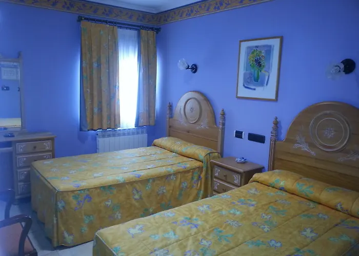 Restaurante El Castillo Pensjonat Olmillos de Sasamón