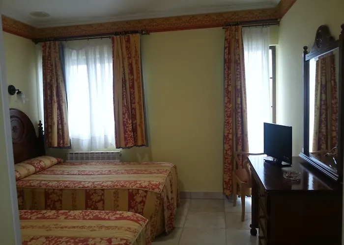 Pensjonat Restaurante El Castillo Olmillos de Sasamón