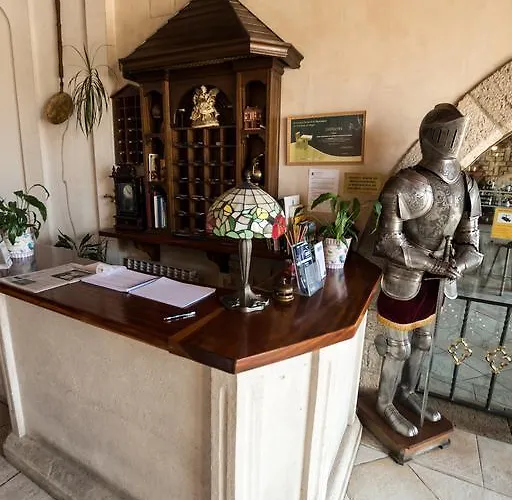 Restaurante El Castillo Pensjonat Olmillos de Sasamón